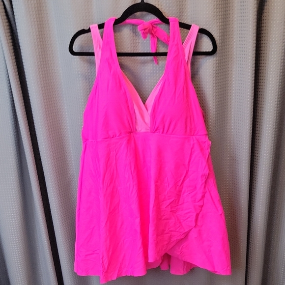 Blooming Jelly Other - NWOT Blooming Jelly Halter Skirted One Piece Bathing Suit Size 3X